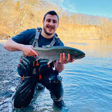 Fly Vest: The Ultimate Adjustable Mesh Fly Fishing Vest with Multiple Pockets and Back Panel