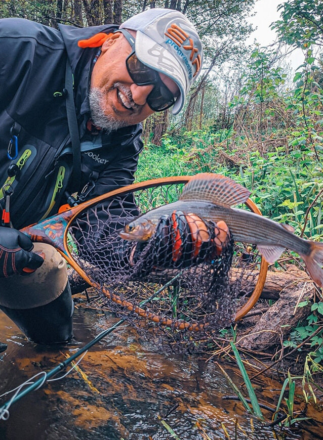 Fishing Landing Net: Exploring Collapsible, Heavy-Duty, Wooden Handle ...
