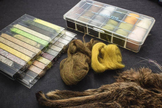 Fishing Bag: A Comparison of Leather, Canvas, Nylon, and Mesh Options